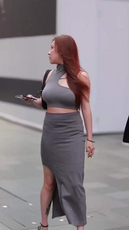 街拍世界若是那么大为何我要忘记你却无处可逃