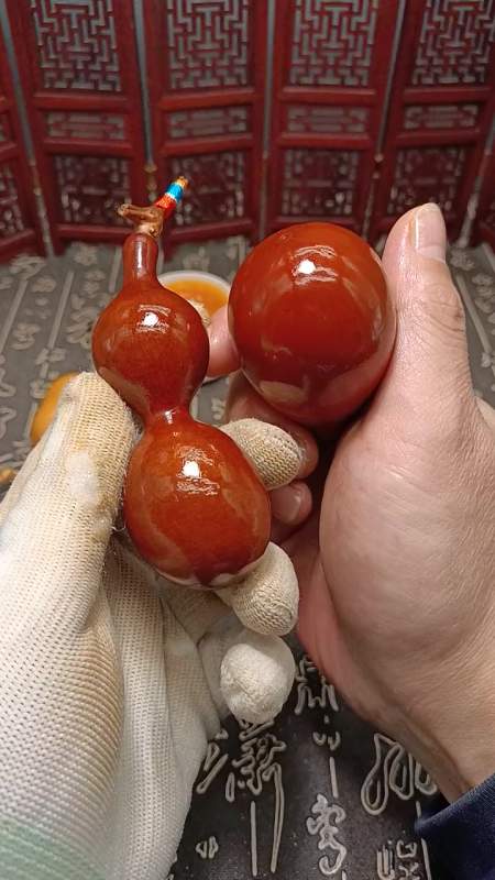 文玩葫芦怎么盘上色 文玩葫芦怎么盘红的快 文玩葫芦盘玩方法 文玩