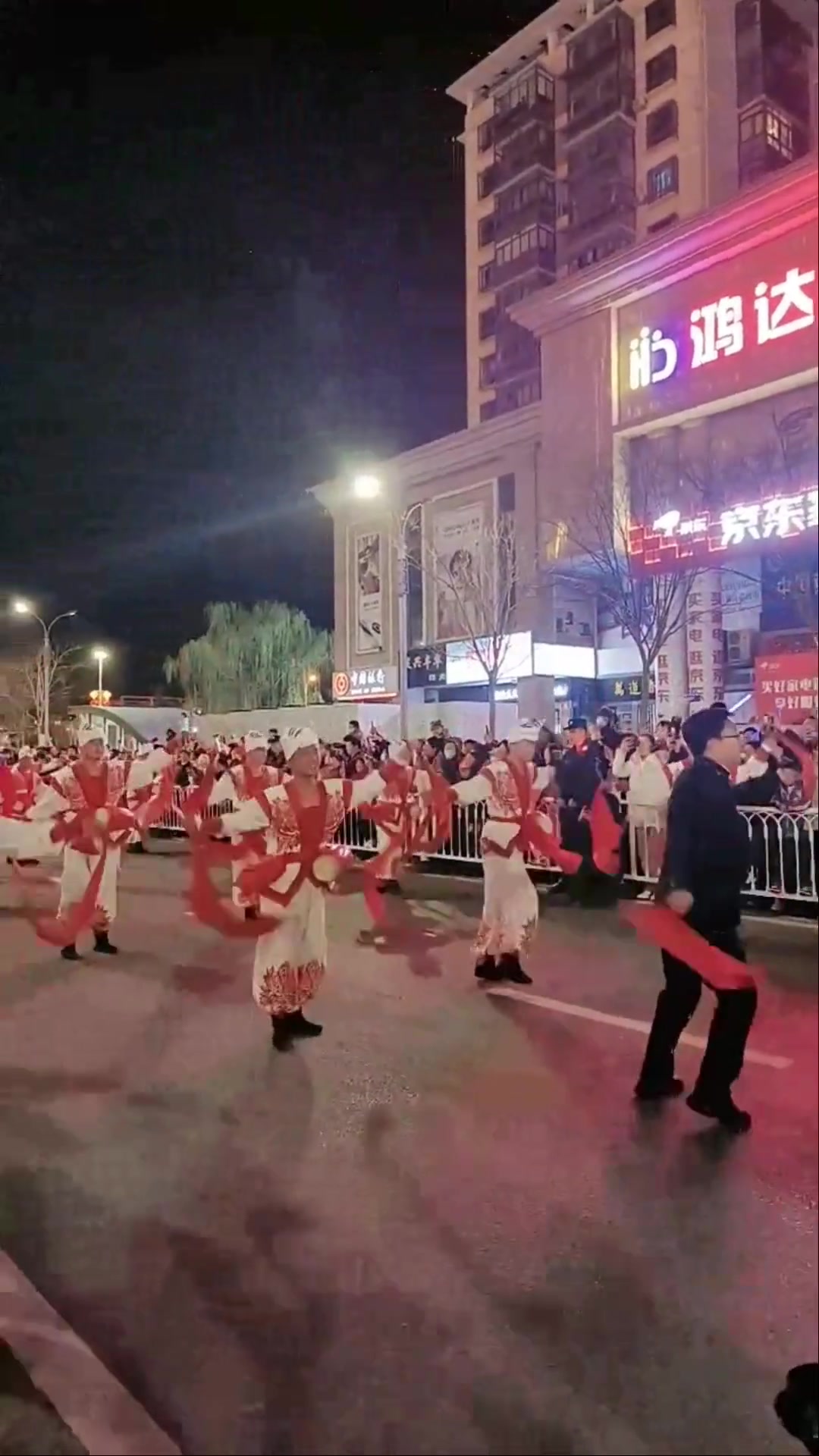 横山腰鼓助力天水,夜场表演盛况!