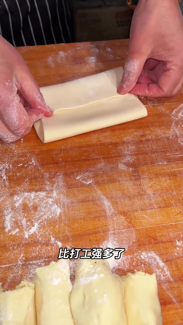 缸炉烧饼这样做 酥脆掉渣