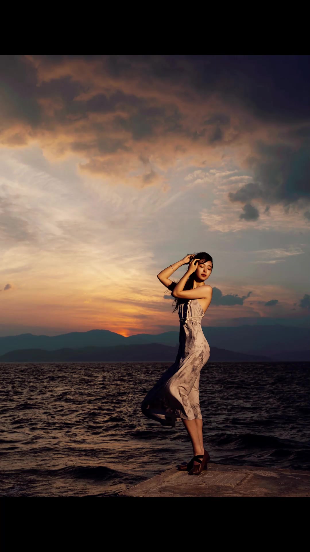 学会这几个拍照姿势一起去拍日出 拍照姿势 街拍 氛围感