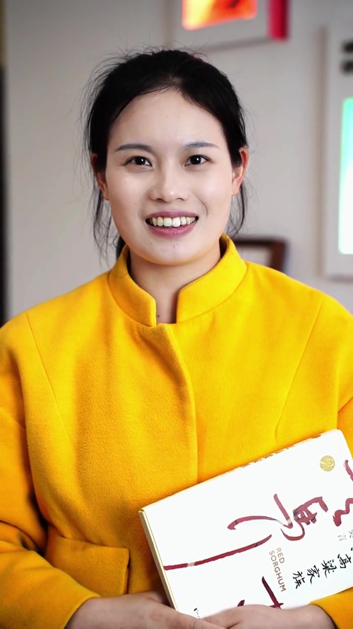 90后村花徐英则用西班牙语vlog向世界介绍人民作家周立波的故乡