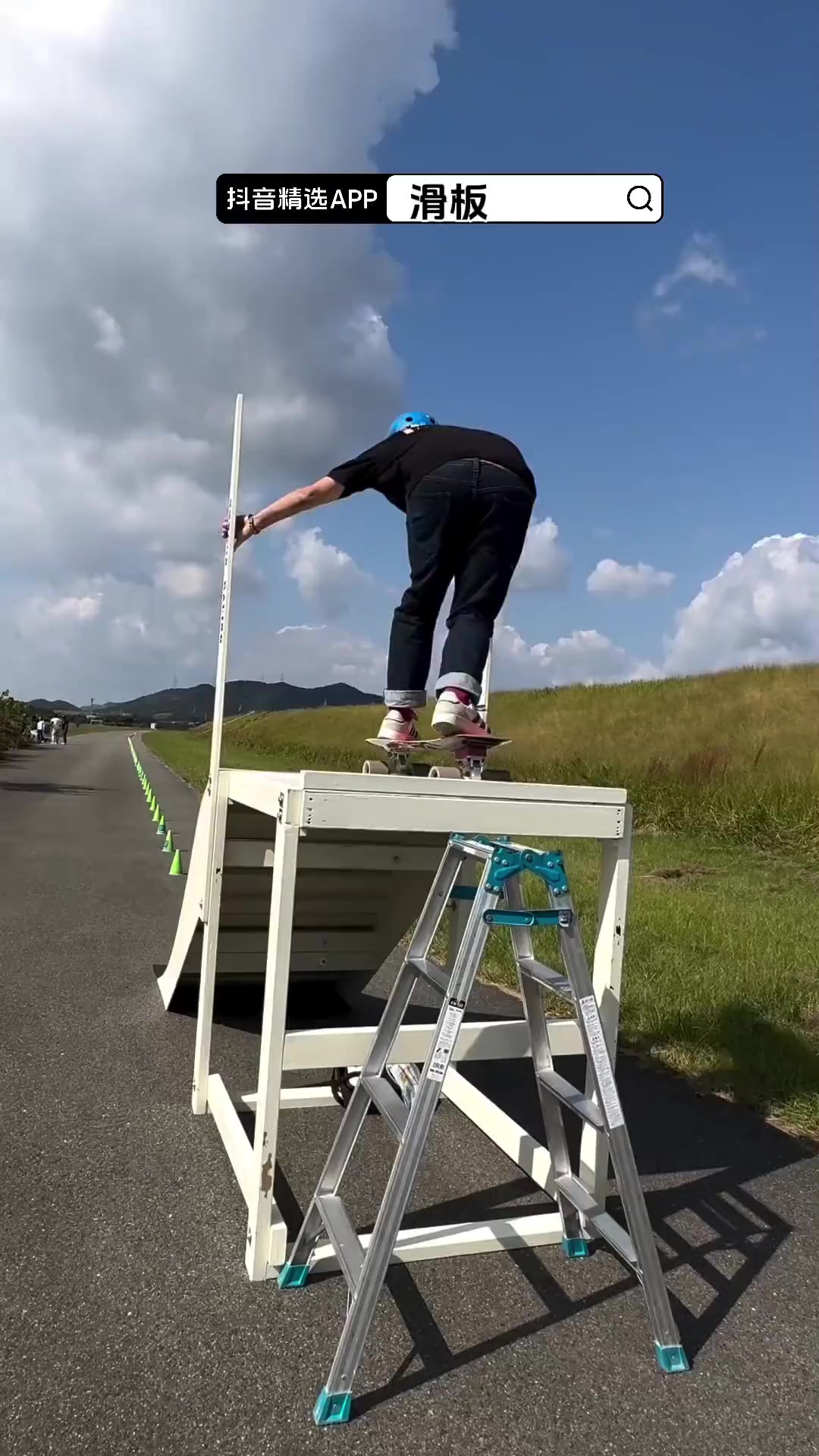 滑板滑板技巧不走寻常路