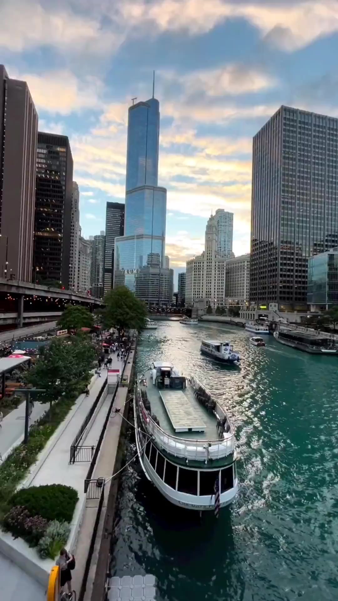 芝加哥美国第三大城市仅次于纽约和洛杉矶的国际化大都市人口万?