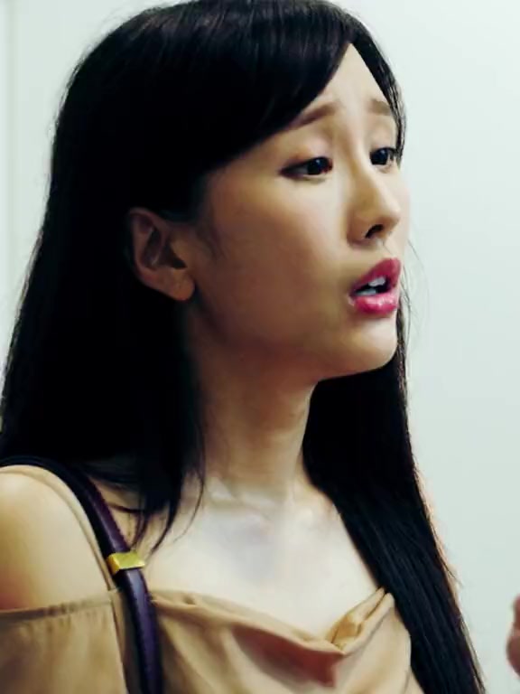 "错把暧昧当作情,醉入半生难清醒" 陈静