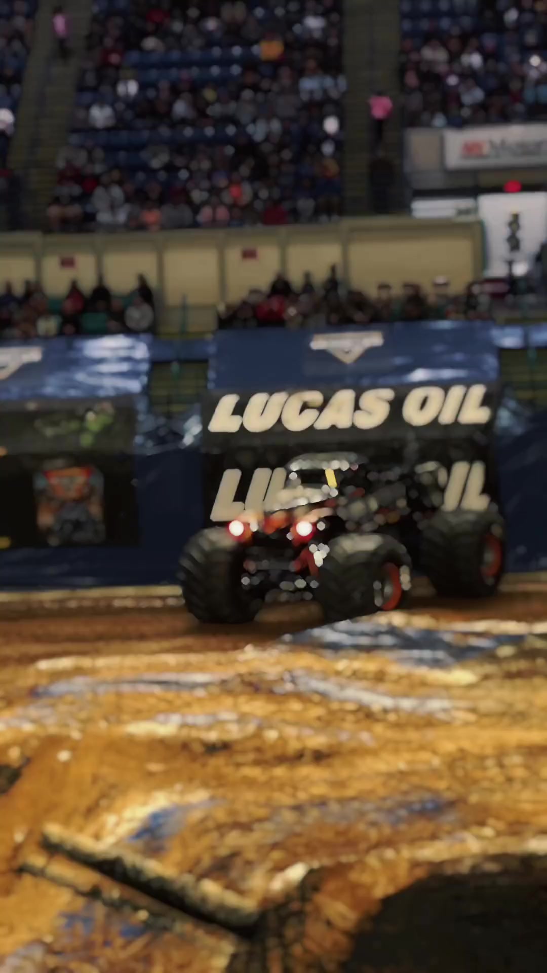 主打就是一个地盘稳大脚车视觉震撼车技表演