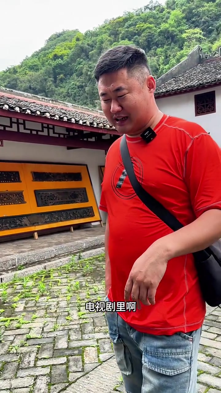 广西知名人士莫老爷的祖宅,参观丝绸之路的青铜器