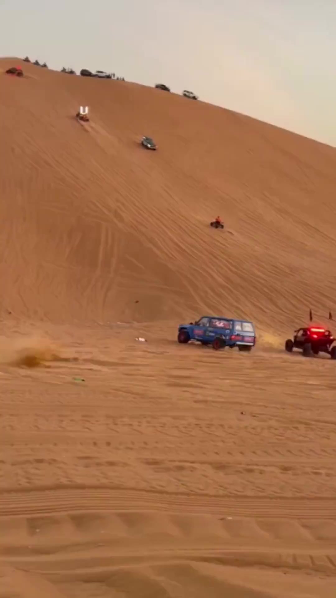 越野本质是时候展现真正的技术了沙漠越野视觉震撼