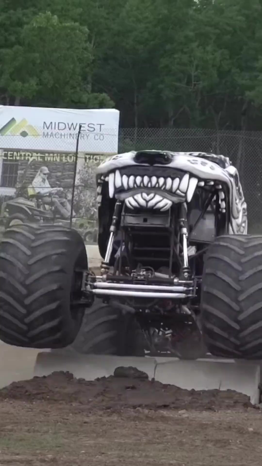 白虎回归大脚车硬派越野爱越野爱生活