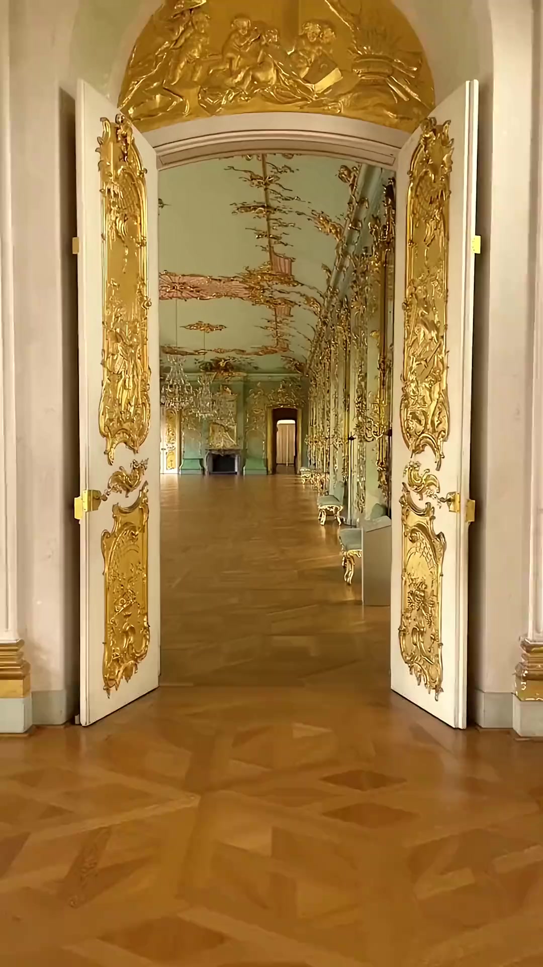 柏林夏洛滕堡宫看世界