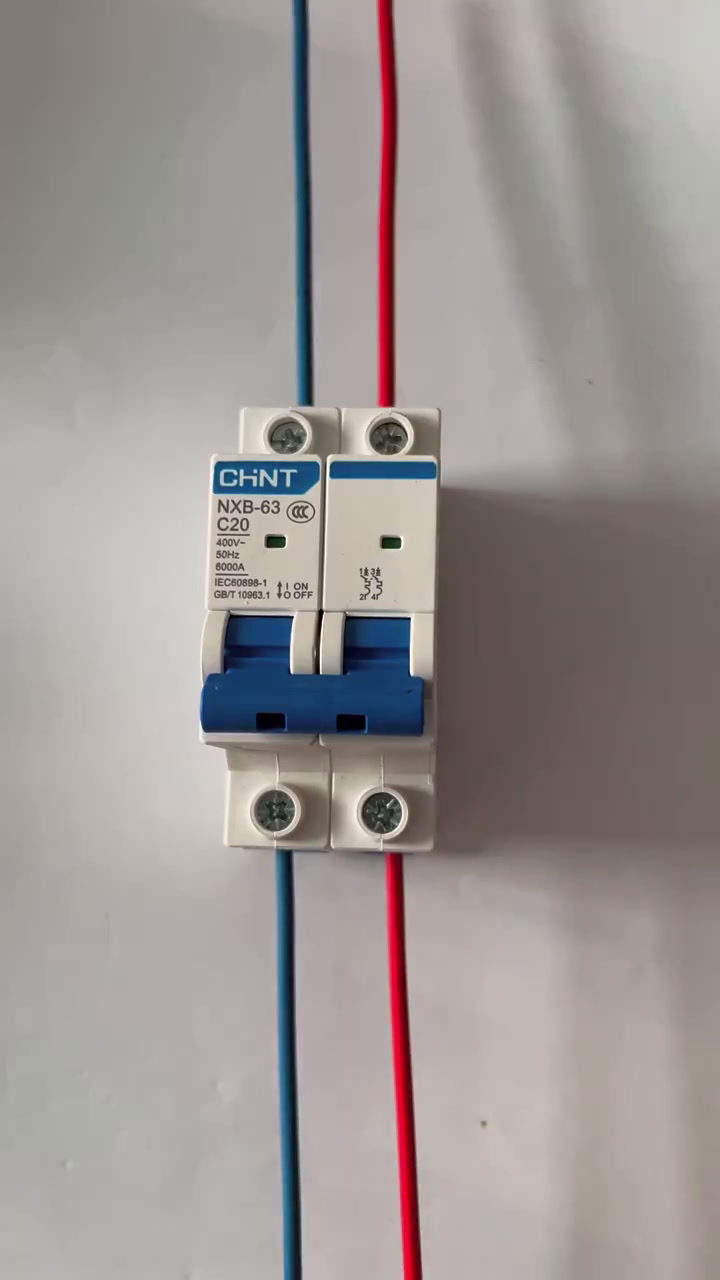 空气开关怎么接