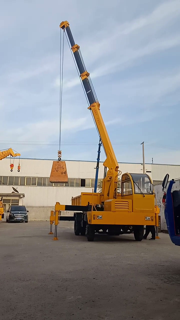 四不像吊车