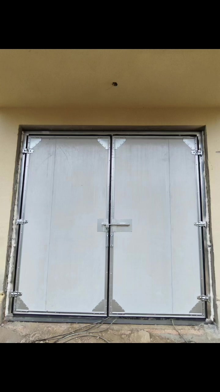 甘肃兰州工业门厂家,厂房推拉门,冷库保温门,厂房平开门