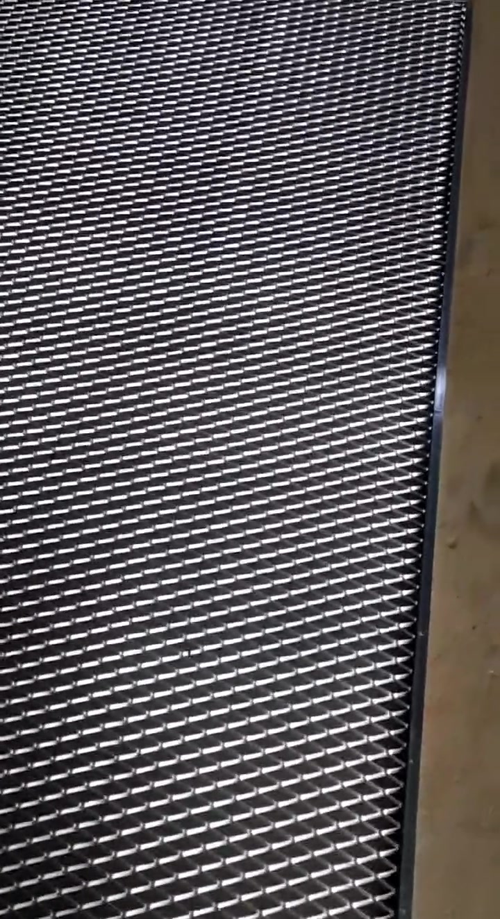 江苏蓝齐尔请求避雷金属网出产及退火设备专利完满足流程连续出产