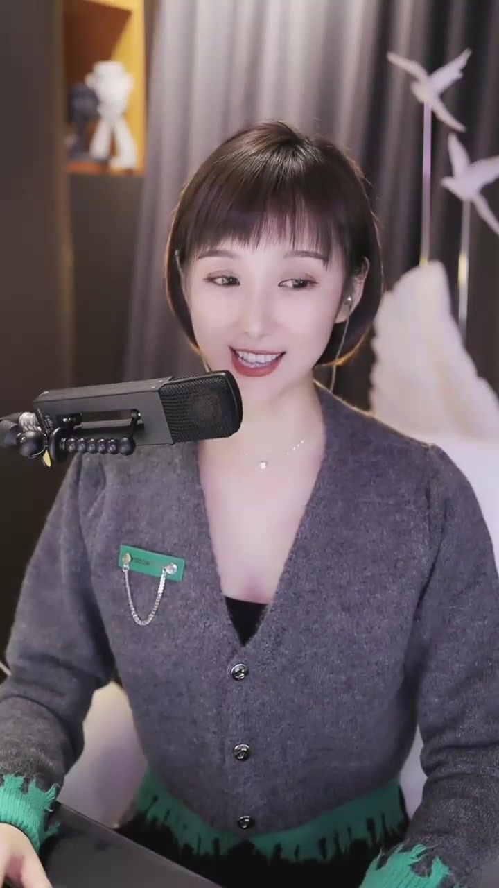 梁红03月14日晚 故乡情