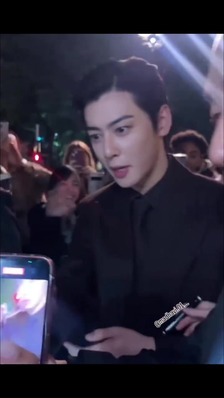 车银优又用美貌鲨人了