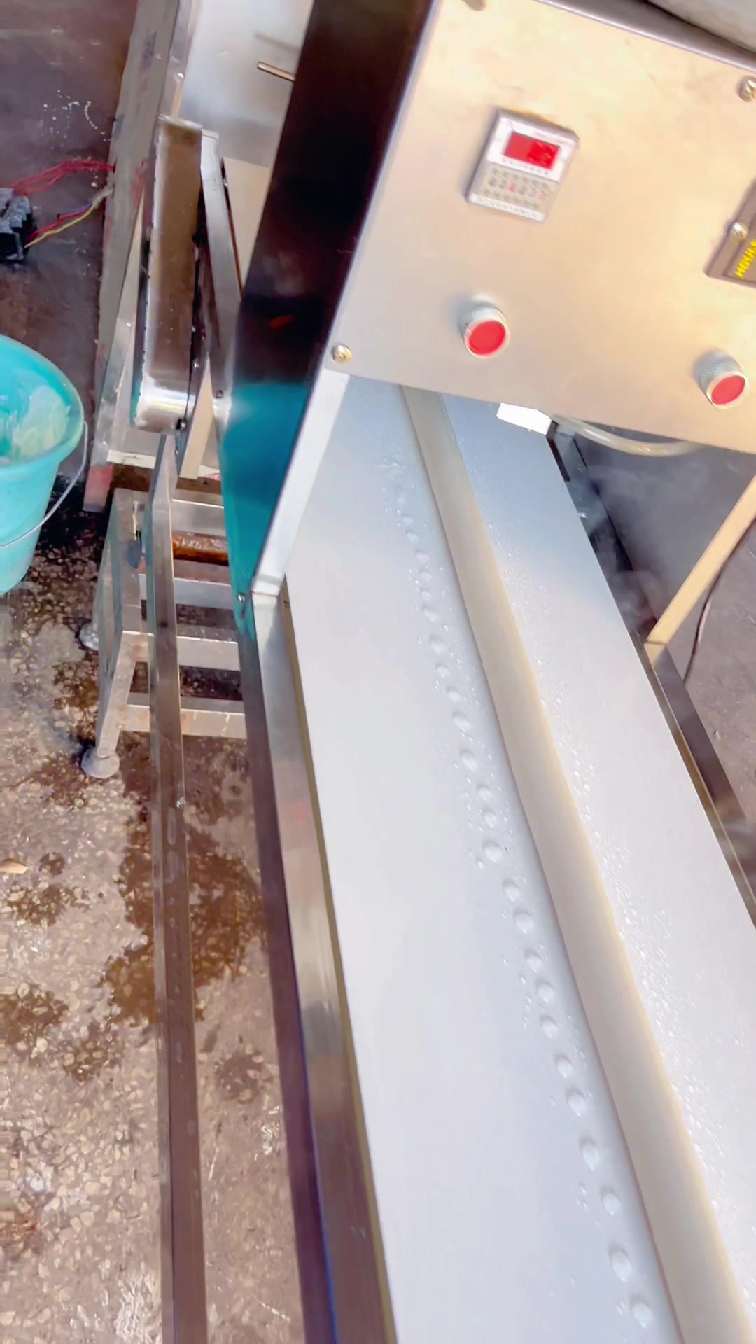 年糕机 灰碱粑机 米豆腐机厂家带技术