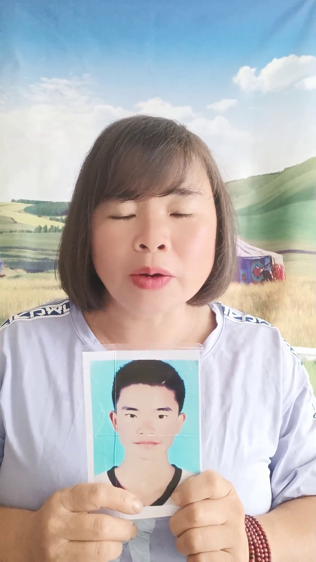 寻找失散多年的儿子(刘浪)刘浪1998年出生属虎