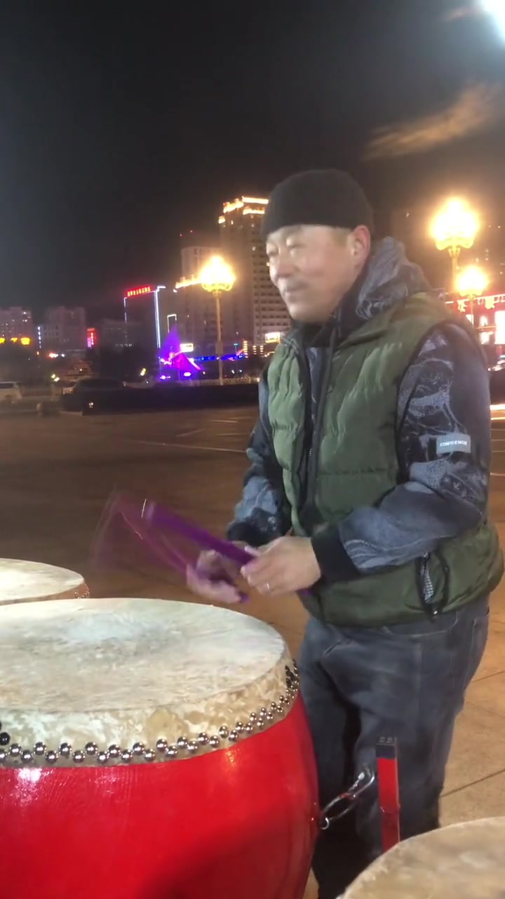 最具观赏性的鼓手,没有之一?