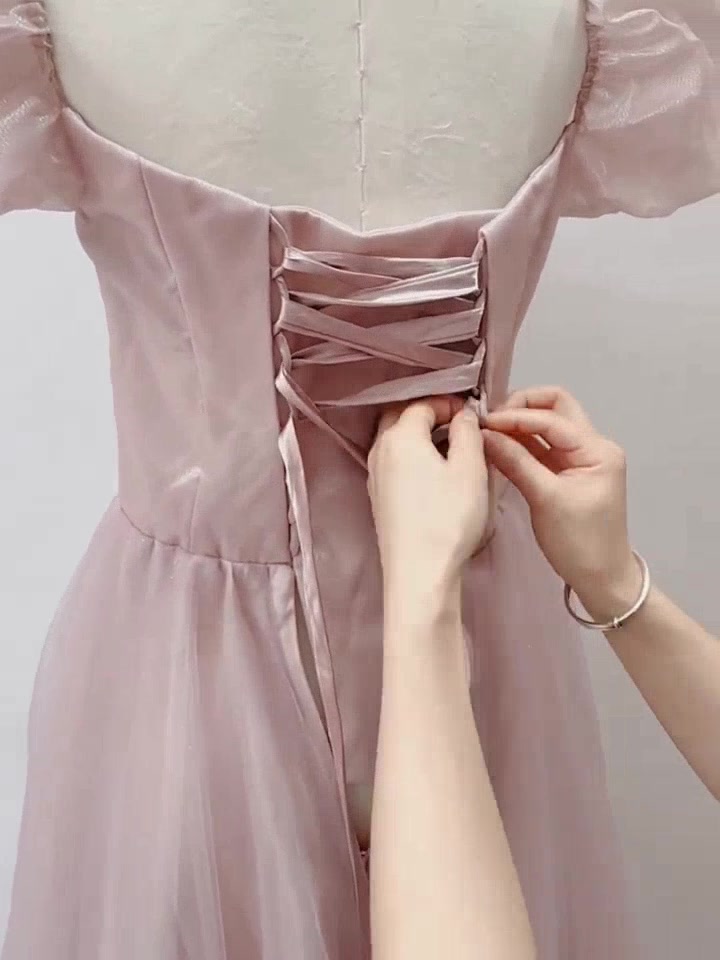 婚纱礼服绑带系法