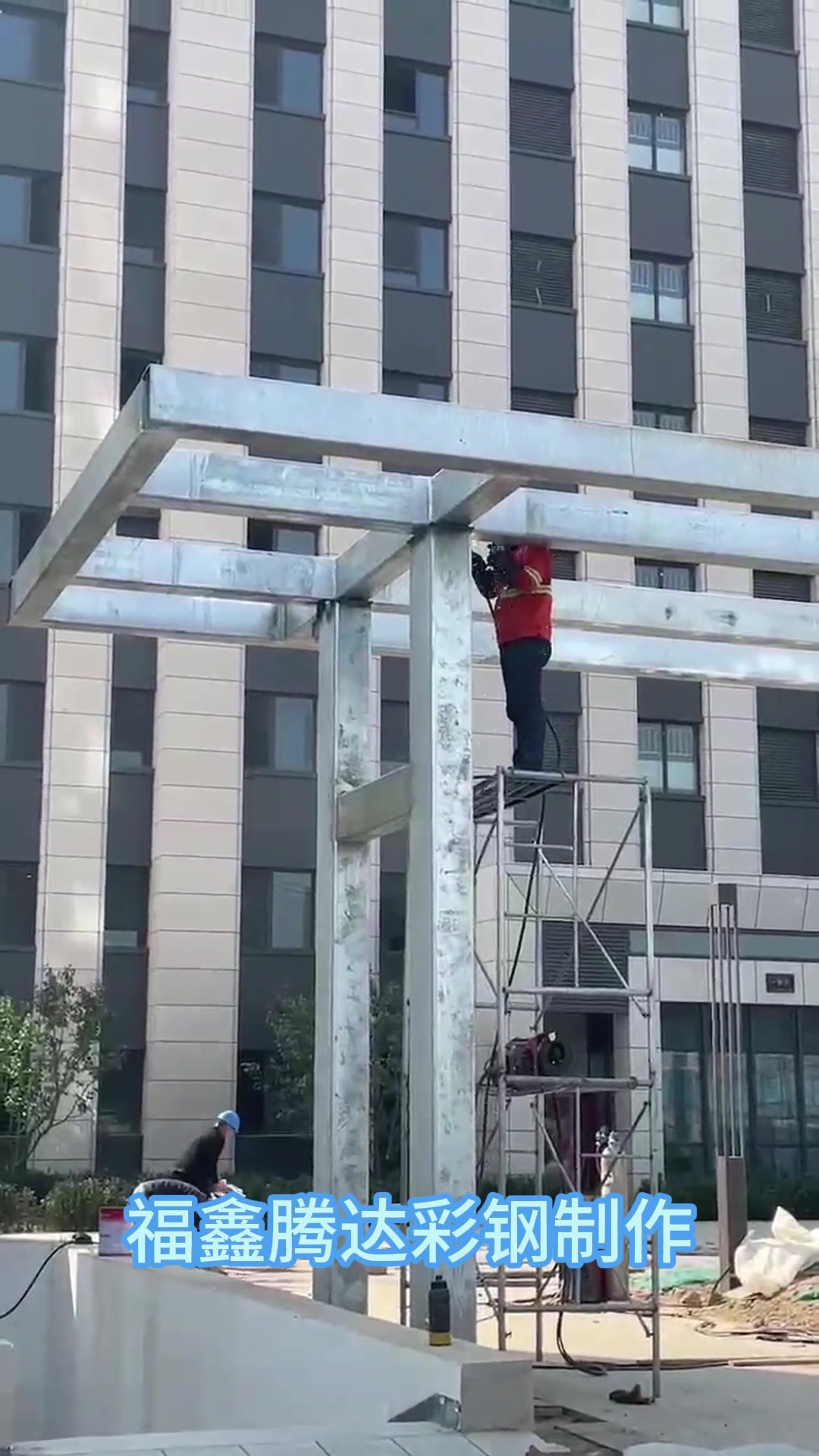 钢构框架小区门楼是怎么安装的