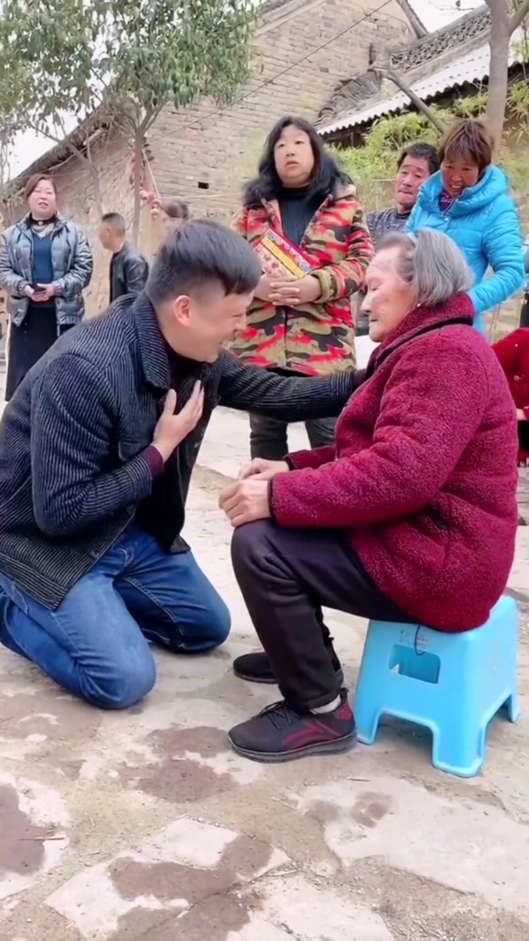 库存走个,孝敬父母传播正能量