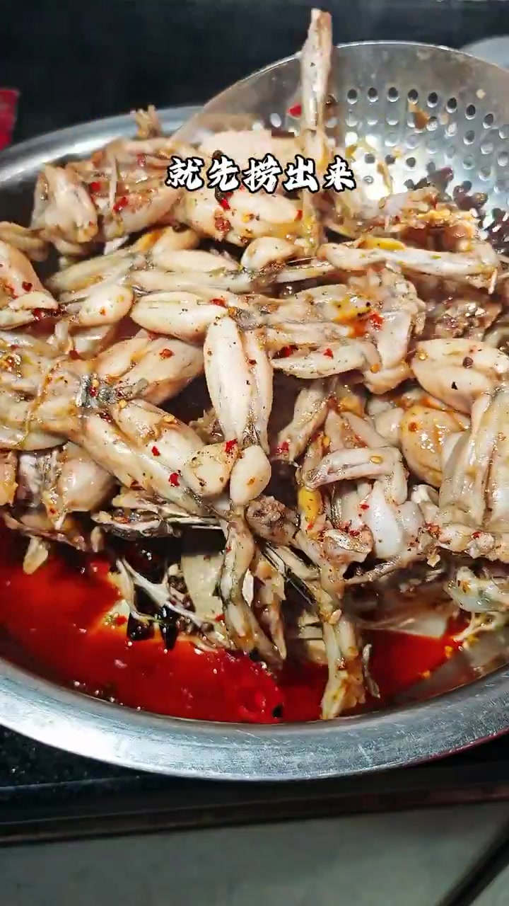 130秒解锁美蛙罗非鱼的神仙吃法!