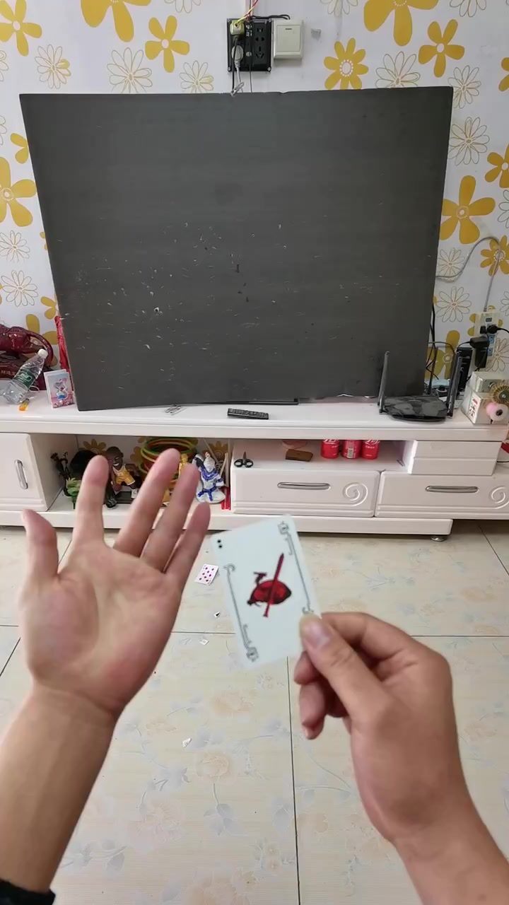 六脉神剑飞牌手法详细教学视频,记得收藏