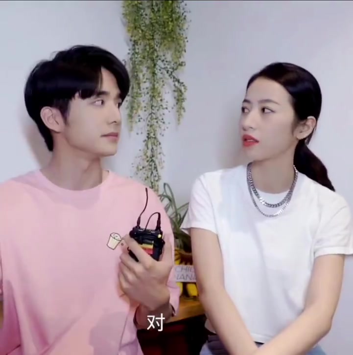 张新成现在应该后悔对周雨彤说这个话了吧