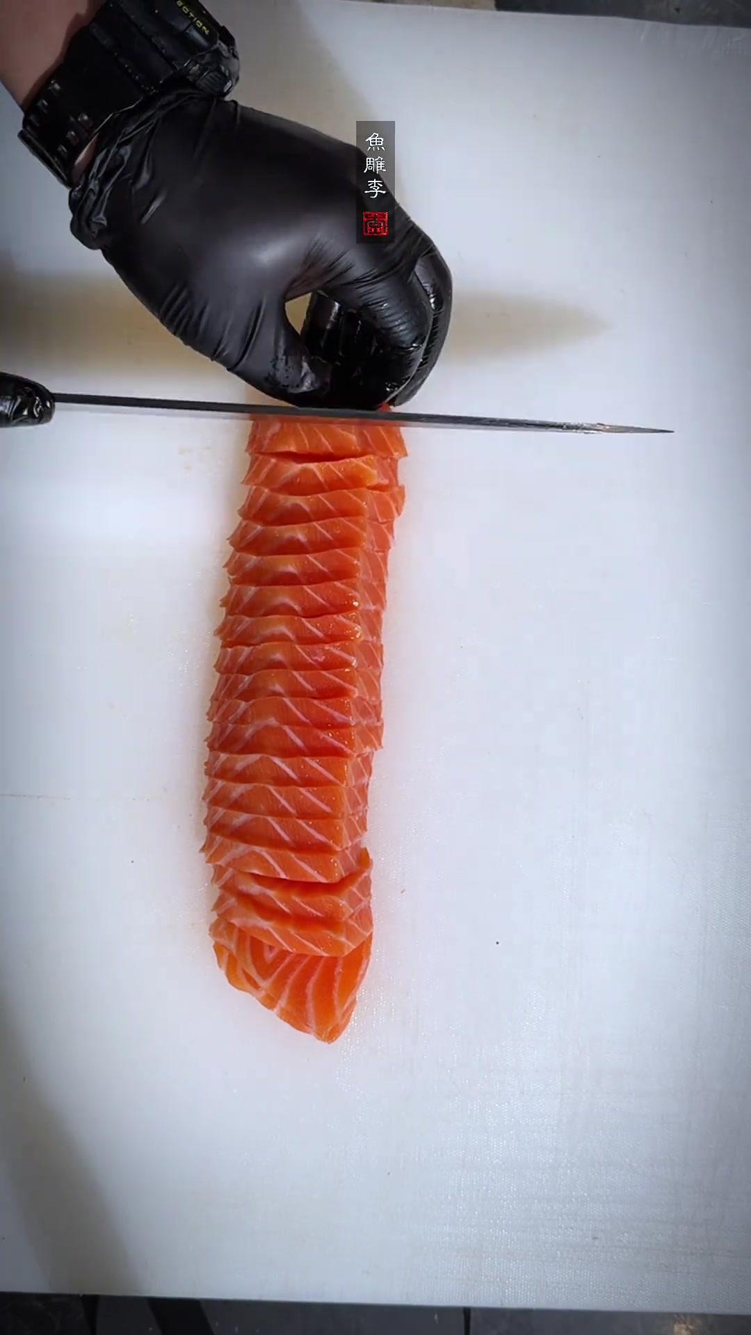 沉浸式三文鱼改刀!