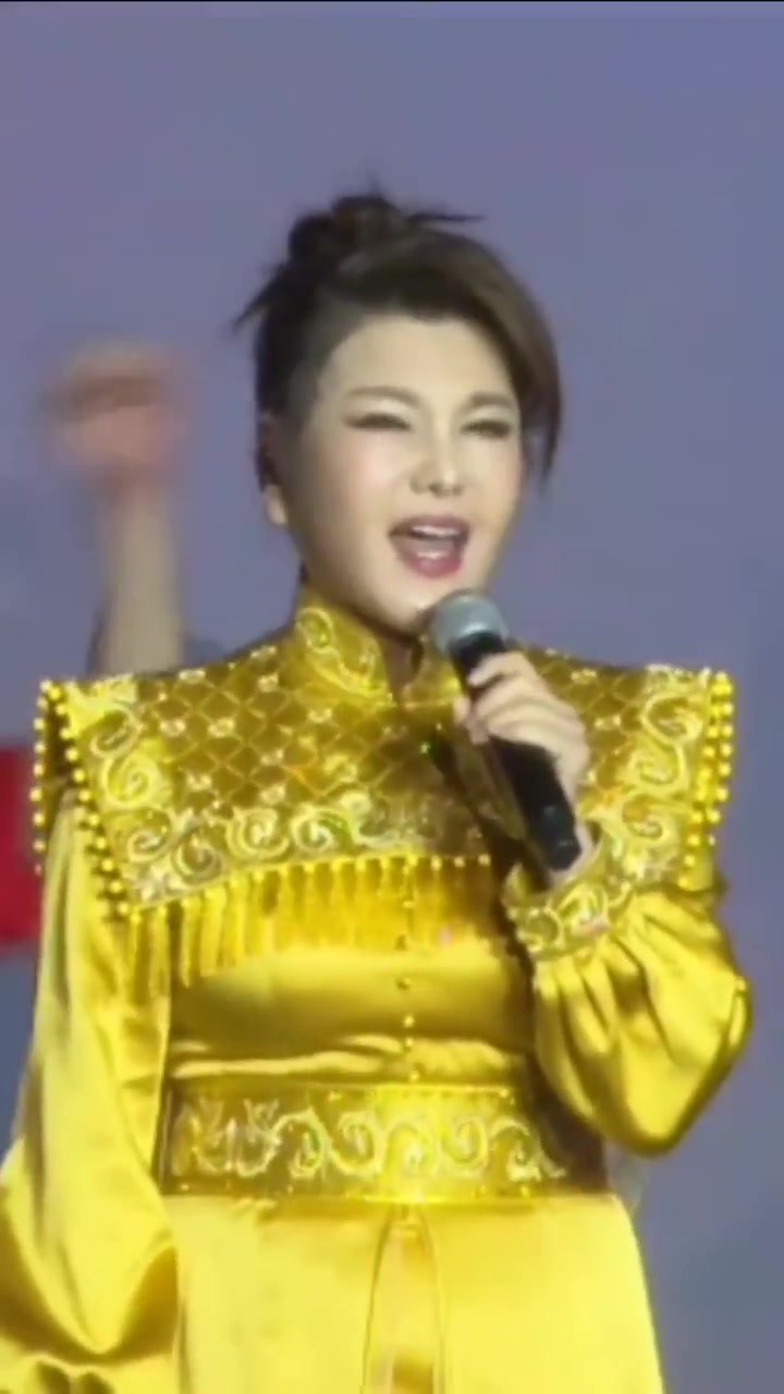 乌兰图雅乌兰图雅