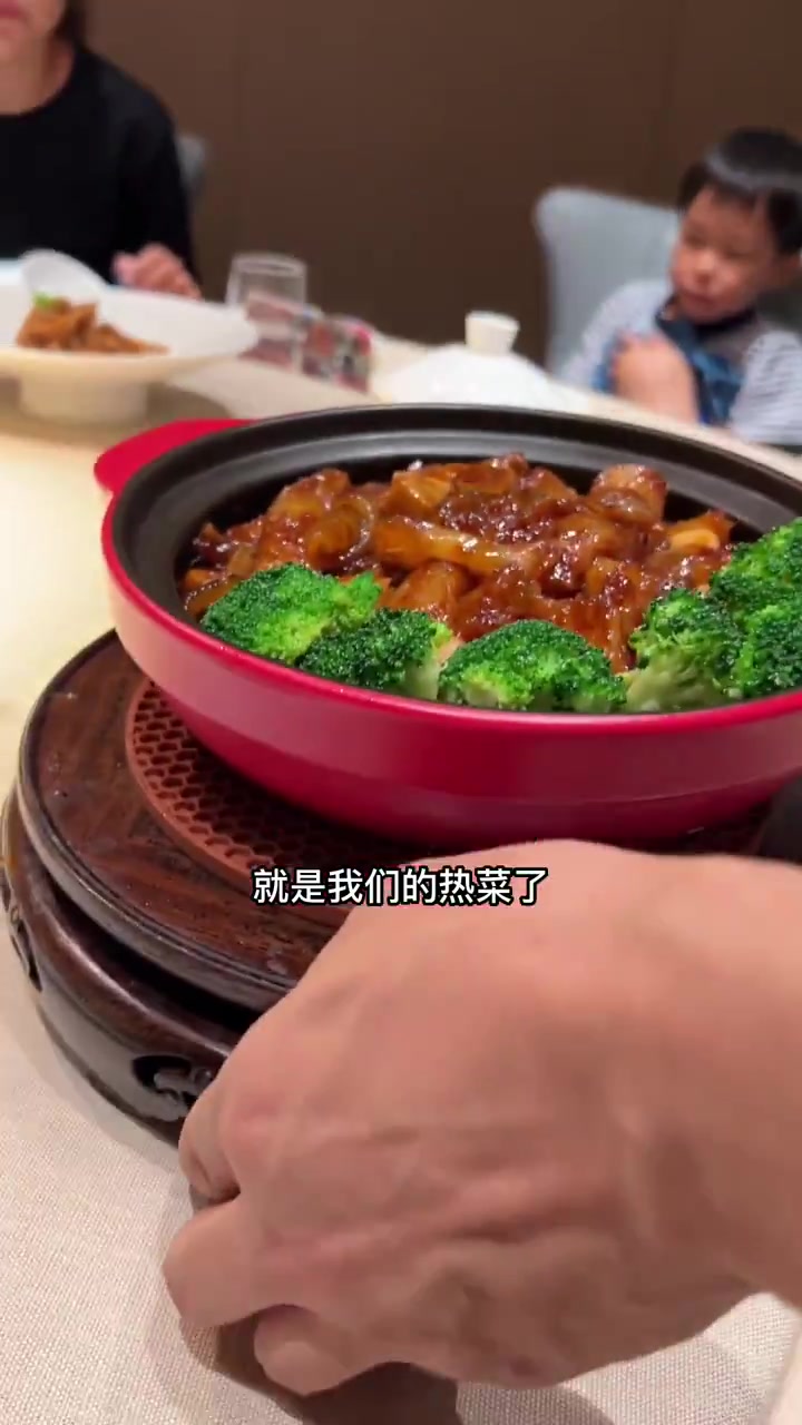 王子饭店里有王子吗?看到最后!