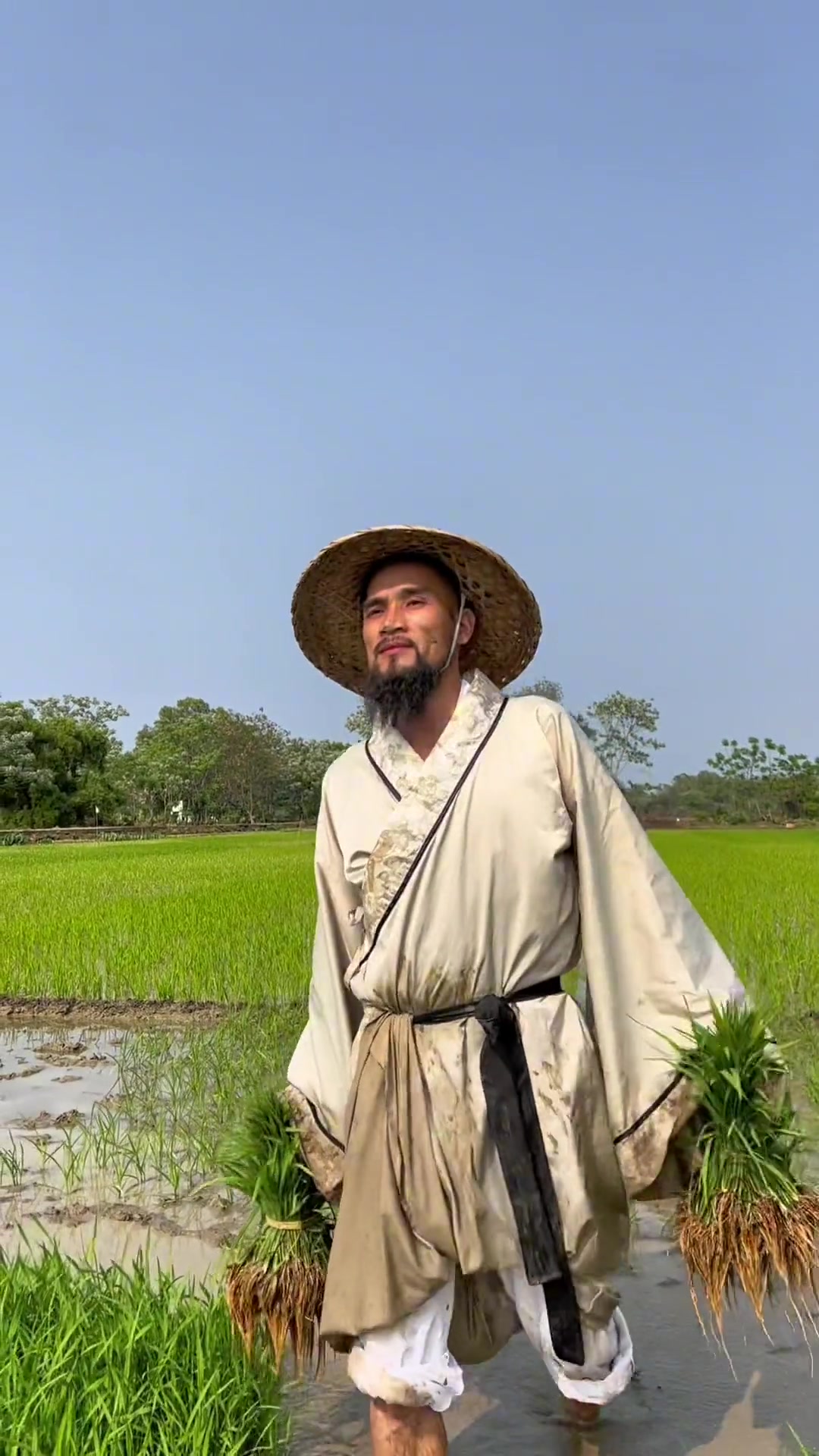 春耕插秧,相信会是丰收年!乡村守护人