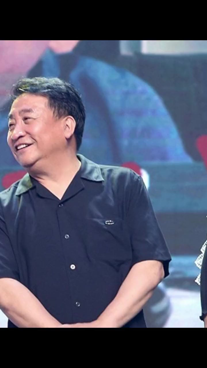 巩汉林最生气的一次,为赵丽蓉怒骂春晚导演组