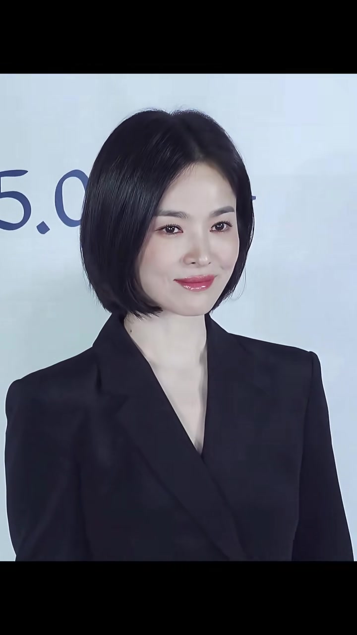 宋慧乔 今日活动路透,近距离直拍,姐姐今天这造型你喜欢吗?