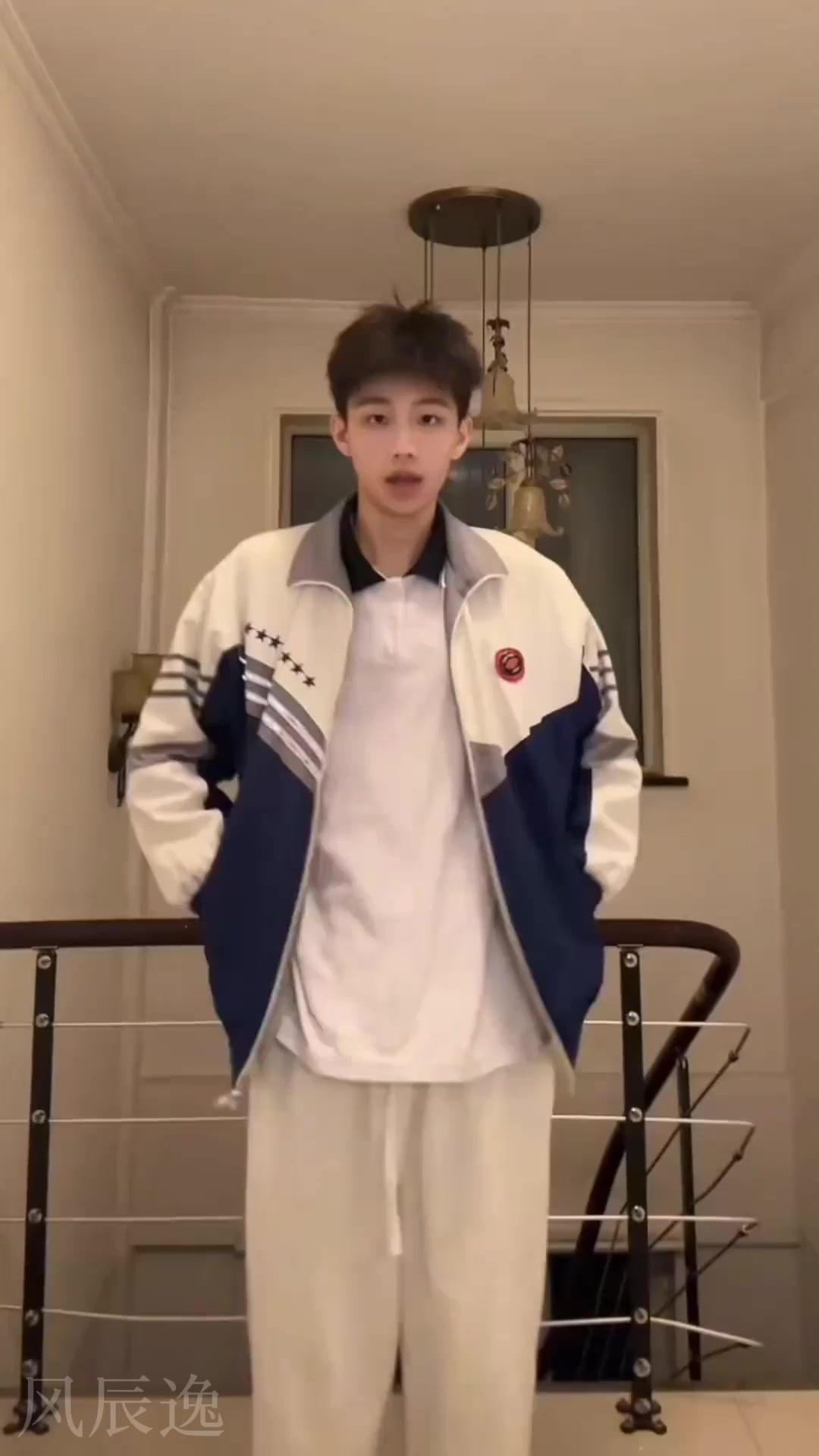 被子再厚 也盖不住哥对你的思念