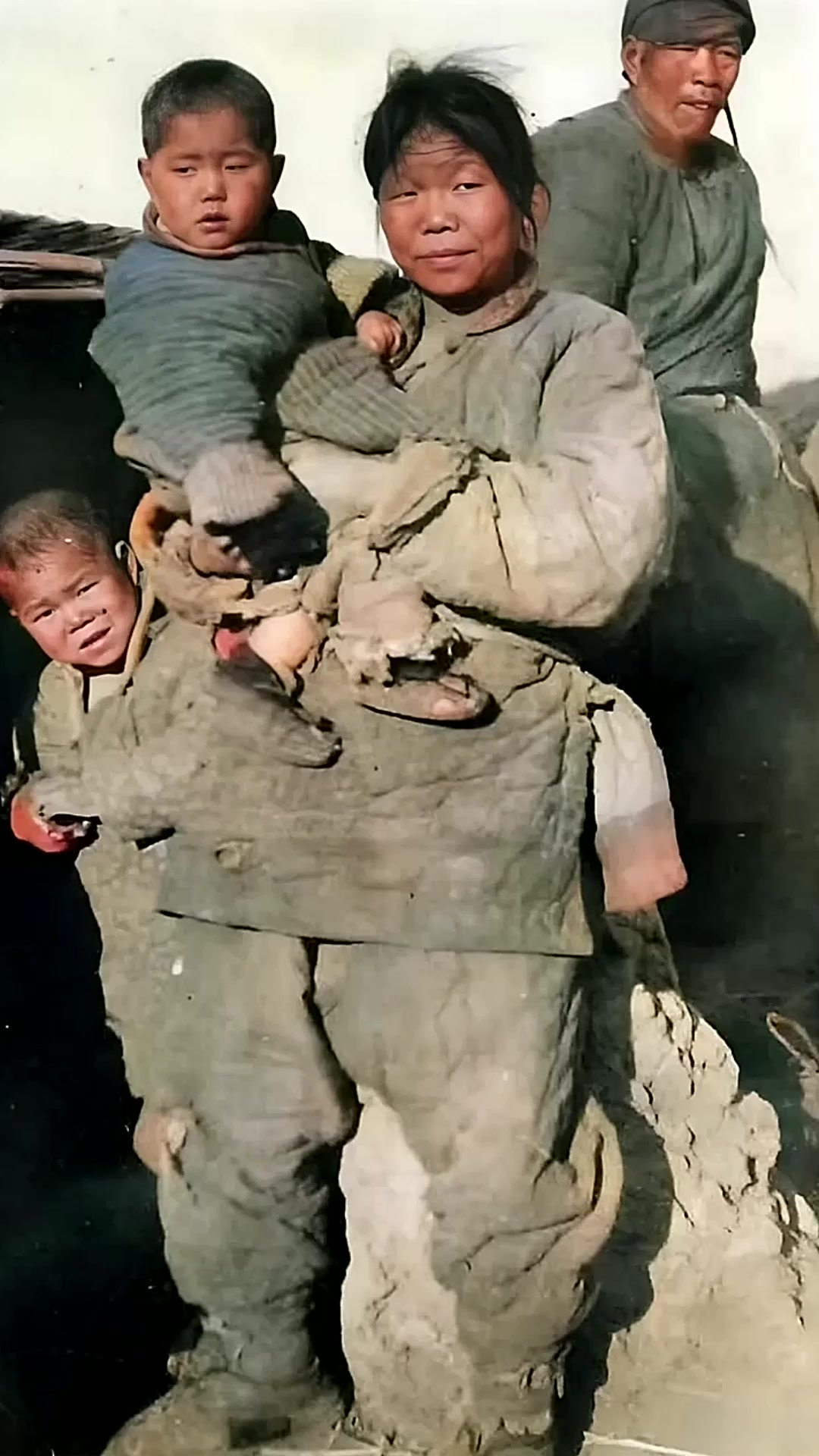 1920年,中国北方发生大饥荒,饥民远离家乡到外面乞讨