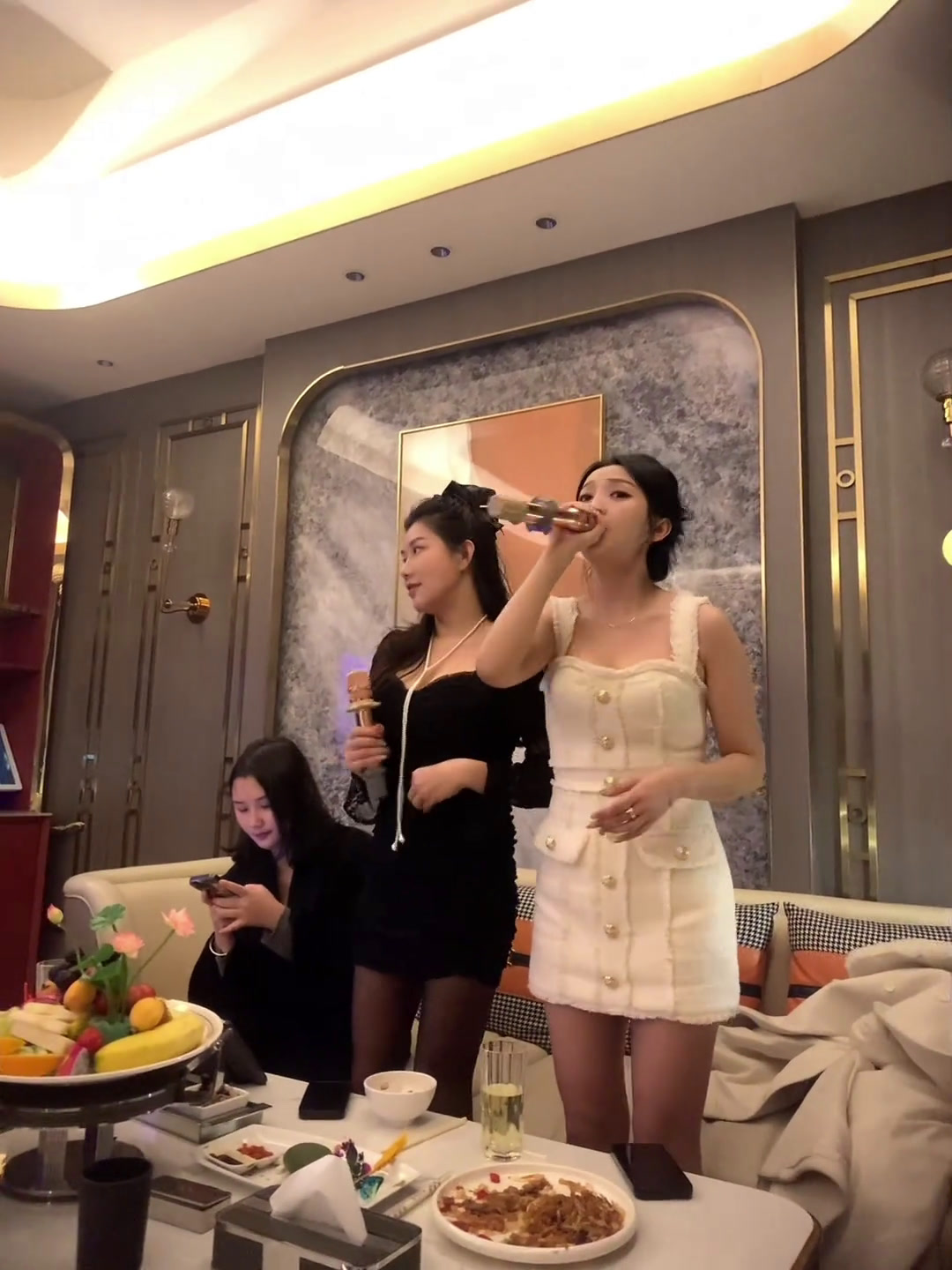 我只在乎你真人真唱ktv正确打开方式聚会就该这么玩