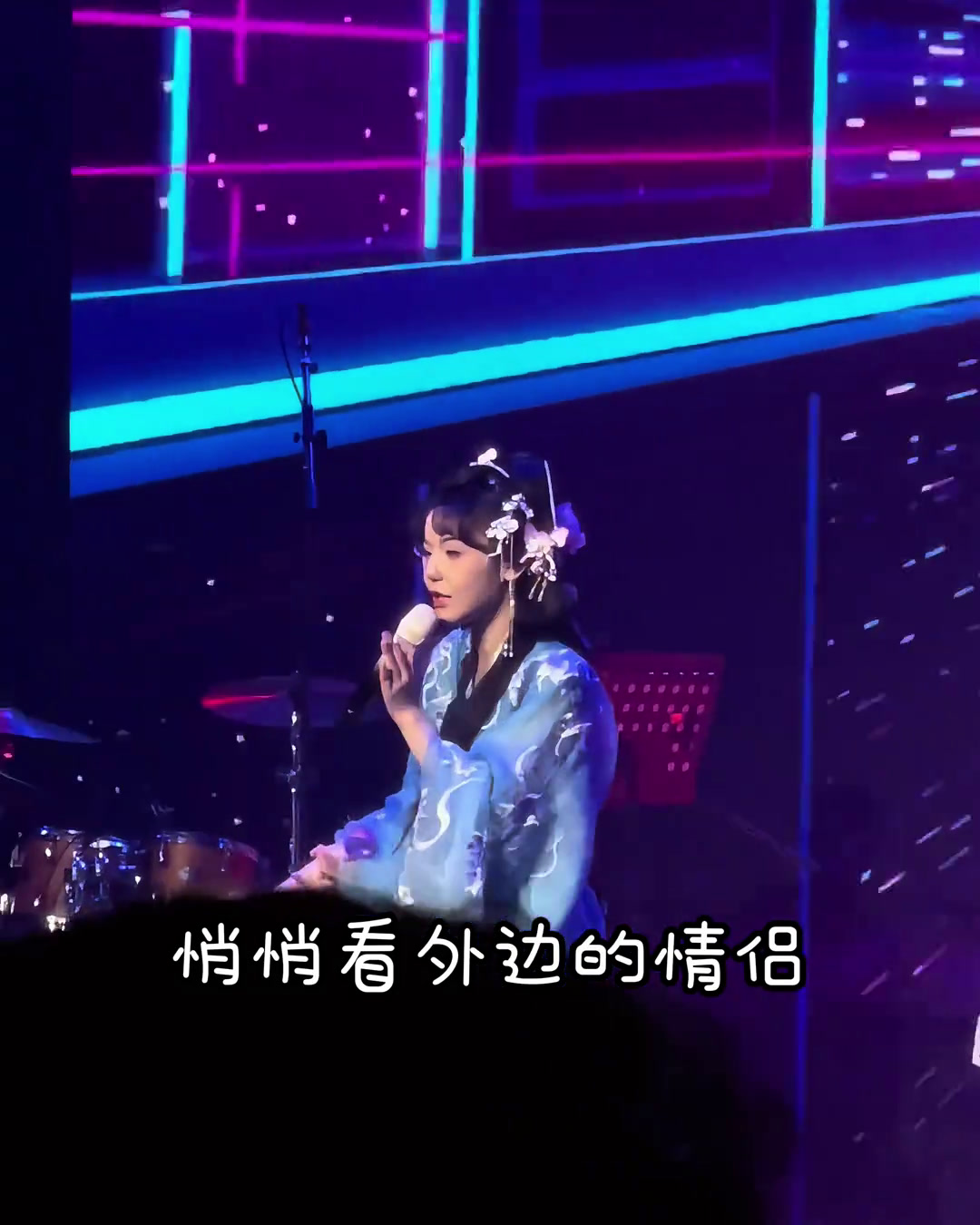 好心情有很多种见你是第一种.封茗囧菌东京不太热