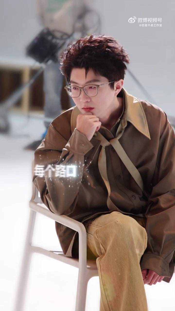 前线易曝毛不易冒险精神巡回演唱会我们明天见!