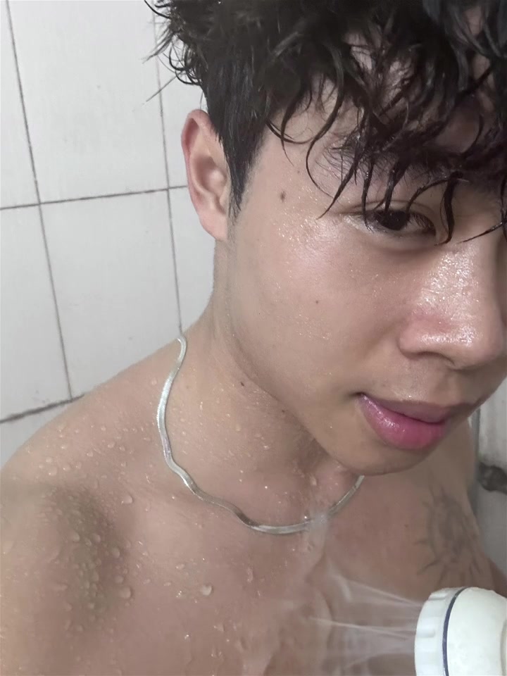 洗澡是件最快乐的事
