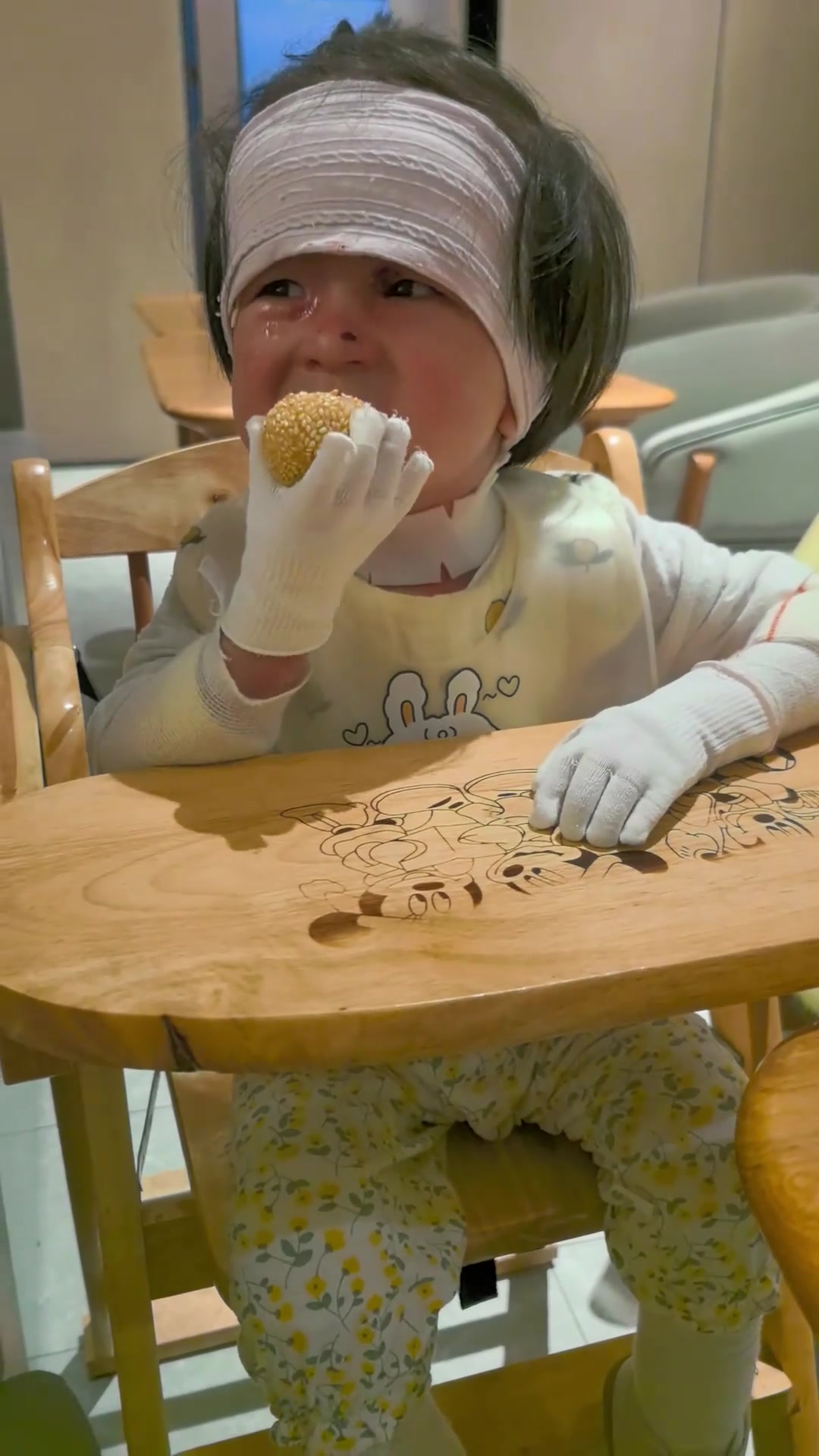 今天一整天都充实得很,又学到不少护理蝴蝶宝贝的新知识.小朋友