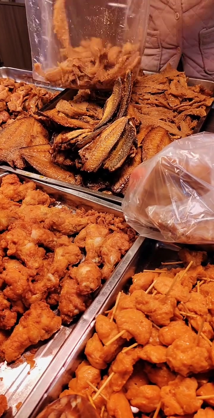 湖南“铁拳”再反击：无证会所售卖熟食被查一批典型事例曝光