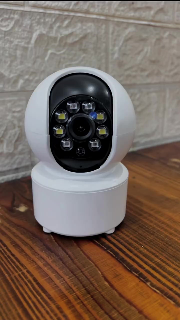 通过手机app实时查看,随时随地监控家中动态,智能报警系统及时提醒