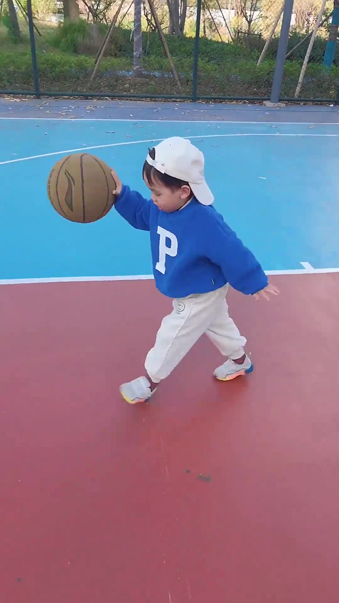 灌篮幼崽上线宝宝打篮球 人类幼崽到底有多可爱