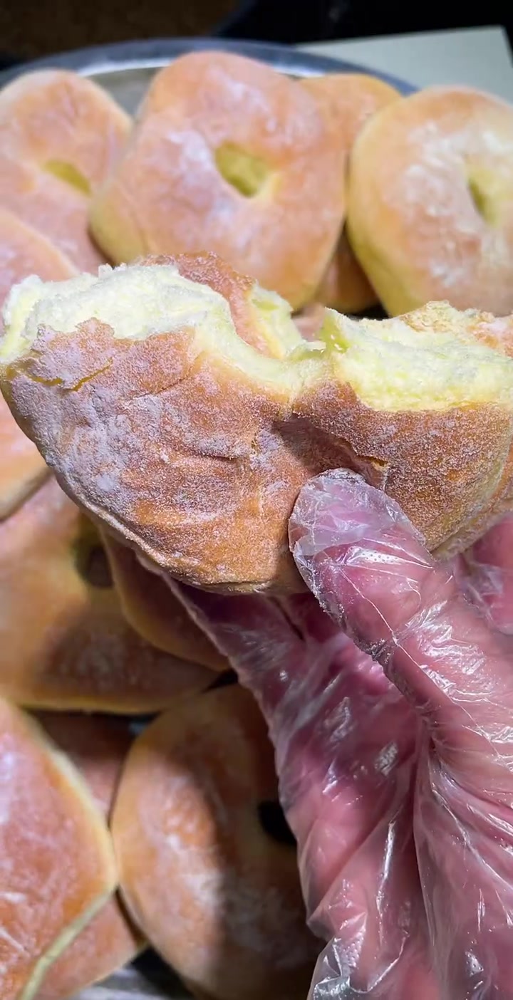 东北老式杠头饼 松松软软非常好吃 此款含有鸡蛋成分 一单二斤装包邮