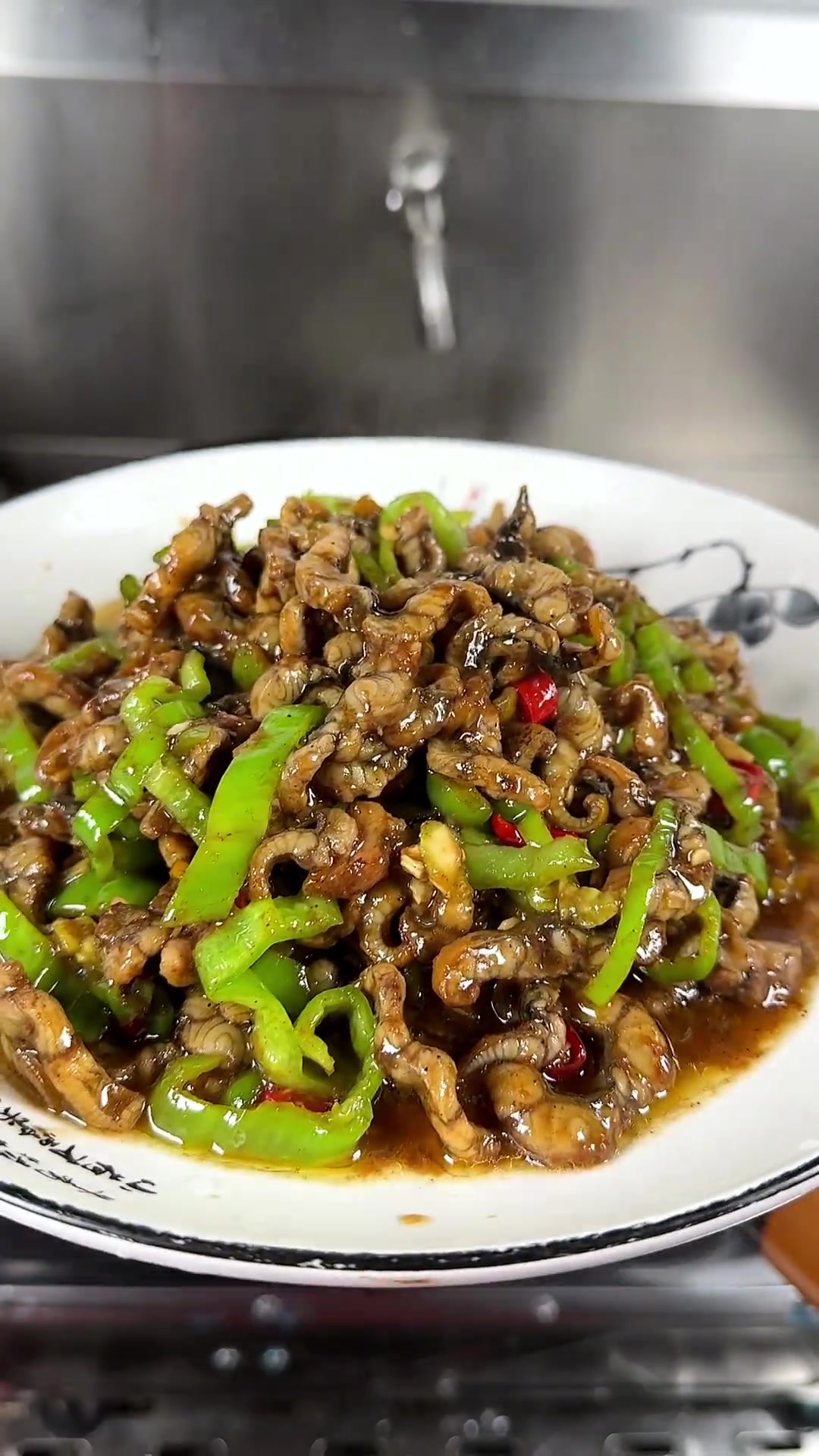 青椒炒鳝鱼丝不仅味道好