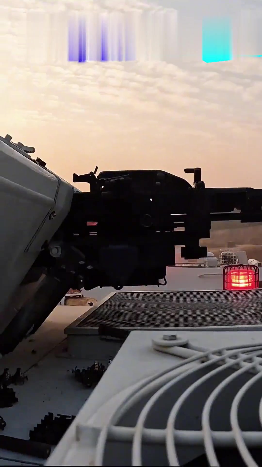 车载机枪开火吧!