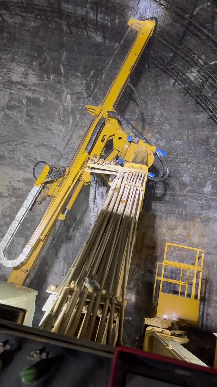 锚杆钻机打孔展示视频
