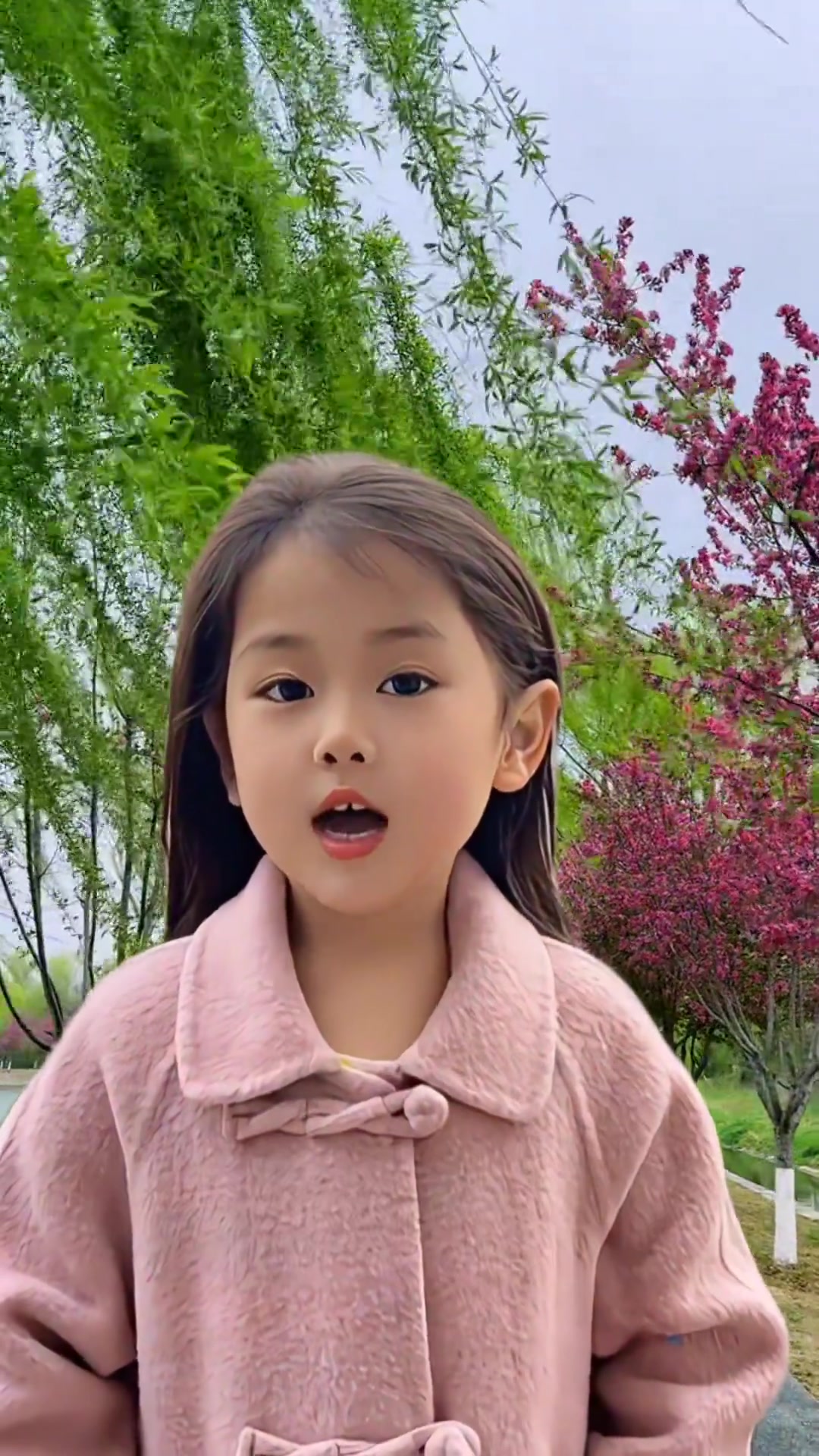 小妮妮和小宝贝,一起快乐成长的日子